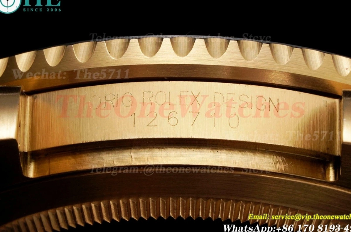 VR3285 126718 Master Jub GRNR APF Black YG YG Dial GMT II 0220